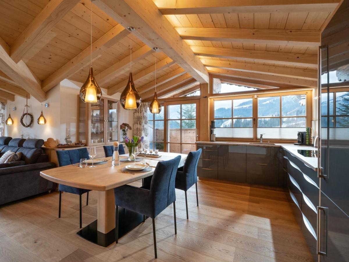 Luxusappartement Alpenliebe Oberndorf in Tirol Bagian luar foto