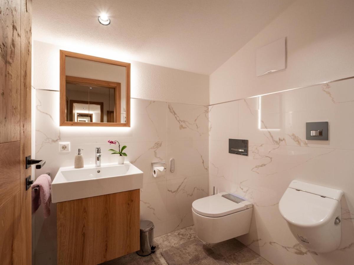 Luxusappartement Alpenliebe Oberndorf in Tirol Bagian luar foto