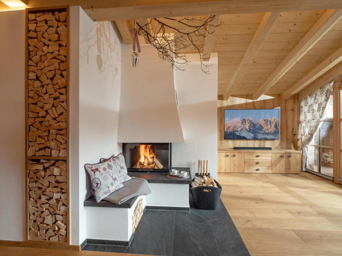 Luxusappartement Alpenliebe Oberndorf in Tirol Bagian luar foto